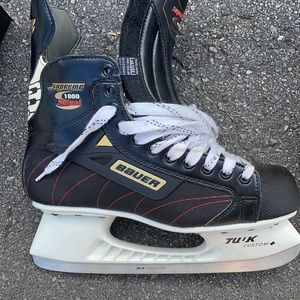Size 10 EE men’s ice skates